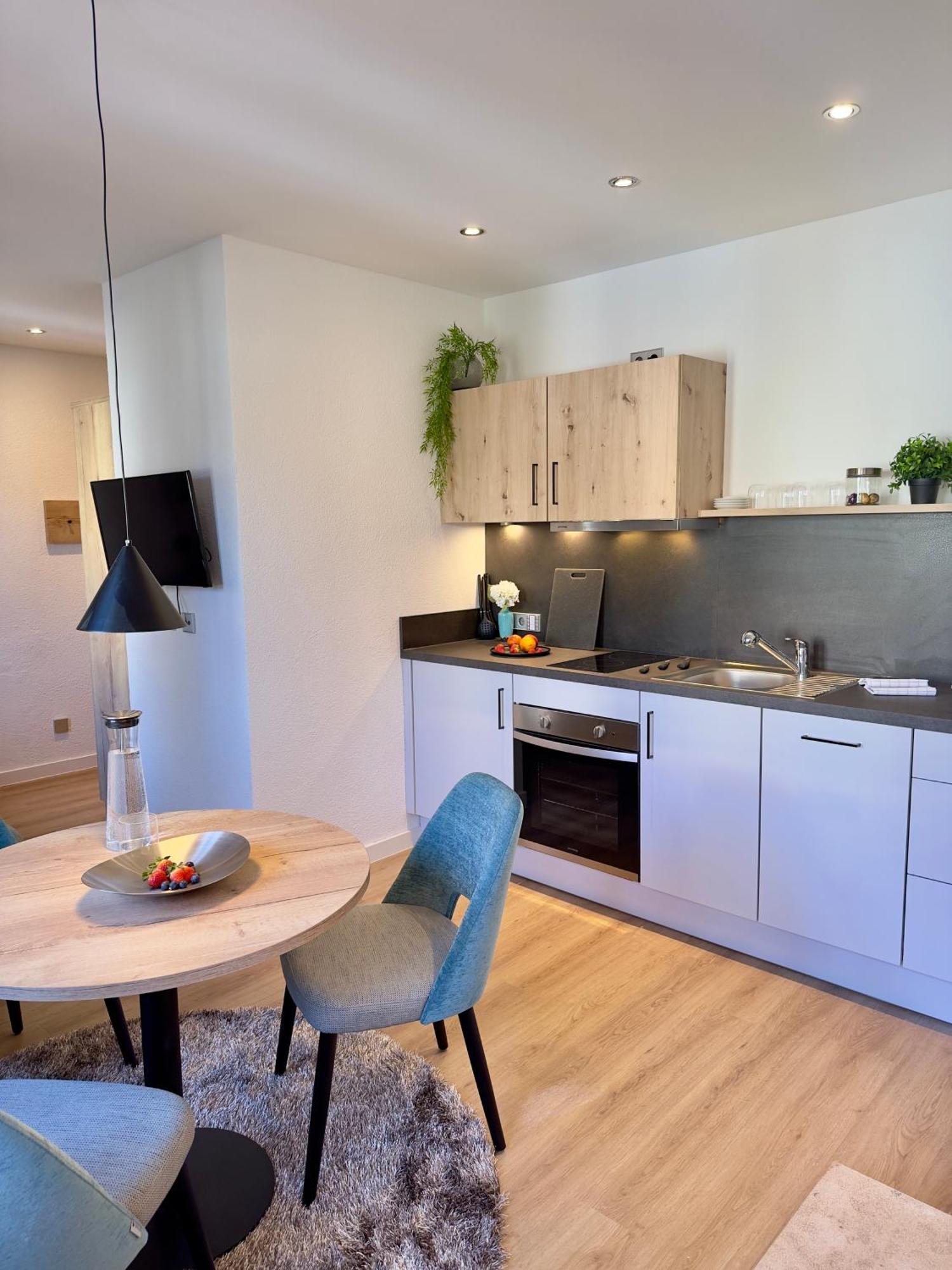 Living & Serviced Apartments By Blauer Wolf Gunzenhausen Exteriör bild